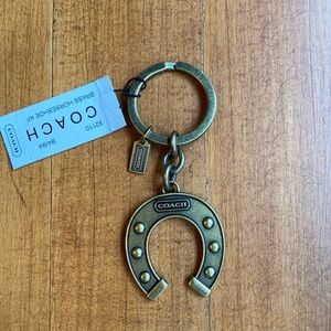 Coach horse shoe keychain